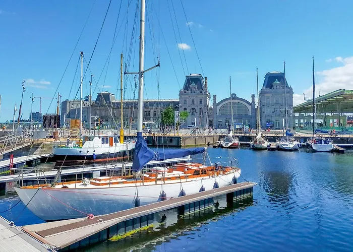 Front In Апартаменты *